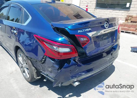 2018 Nissan Altima 2.5 Sr из США, поврежденный, VIN 1N4AL3AP1JC219337